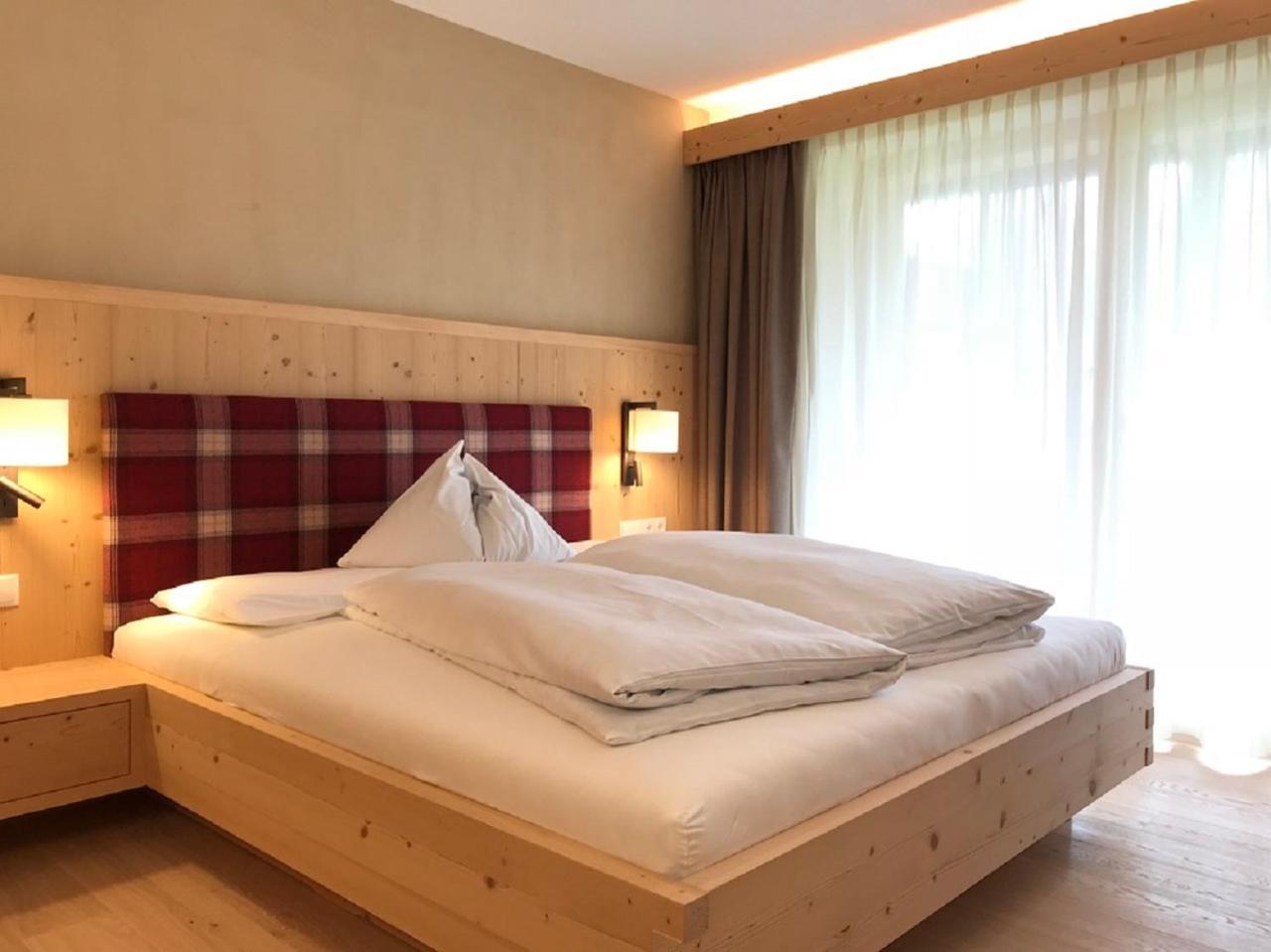 Hotel Schoenblick Sexten Extérieur photo