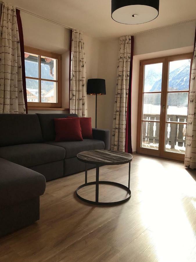 Hotel Schoenblick Sexten Extérieur photo