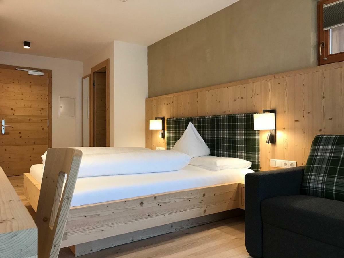 Hotel Schoenblick Sexten Extérieur photo