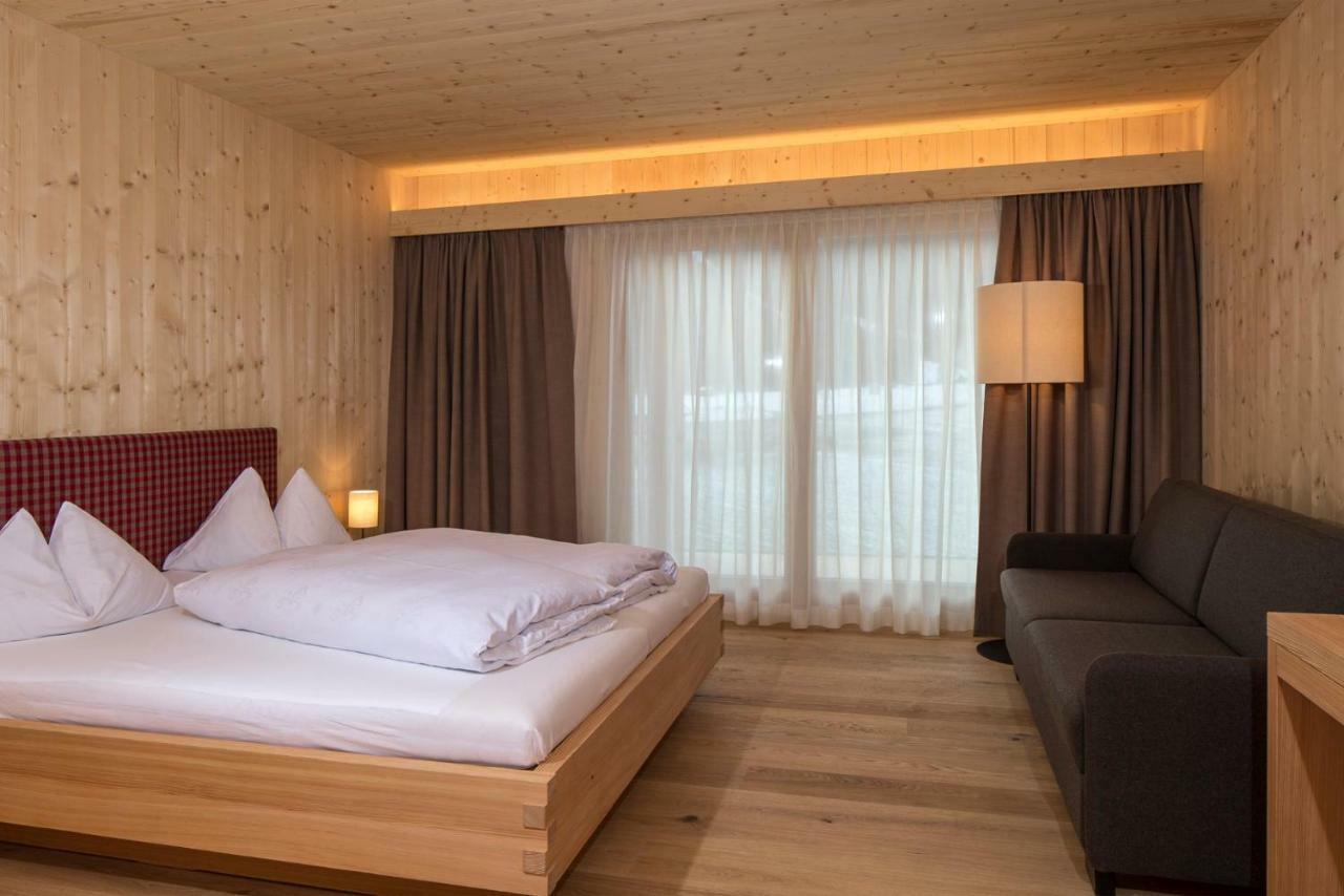 Hotel Schoenblick Sexten Extérieur photo