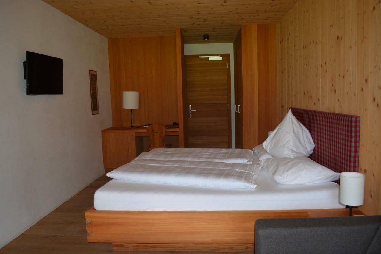 Hotel Schoenblick Sexten Extérieur photo