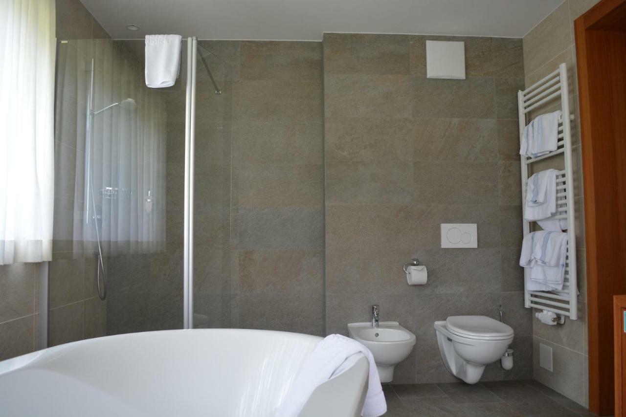 Hotel Schoenblick Sexten Extérieur photo