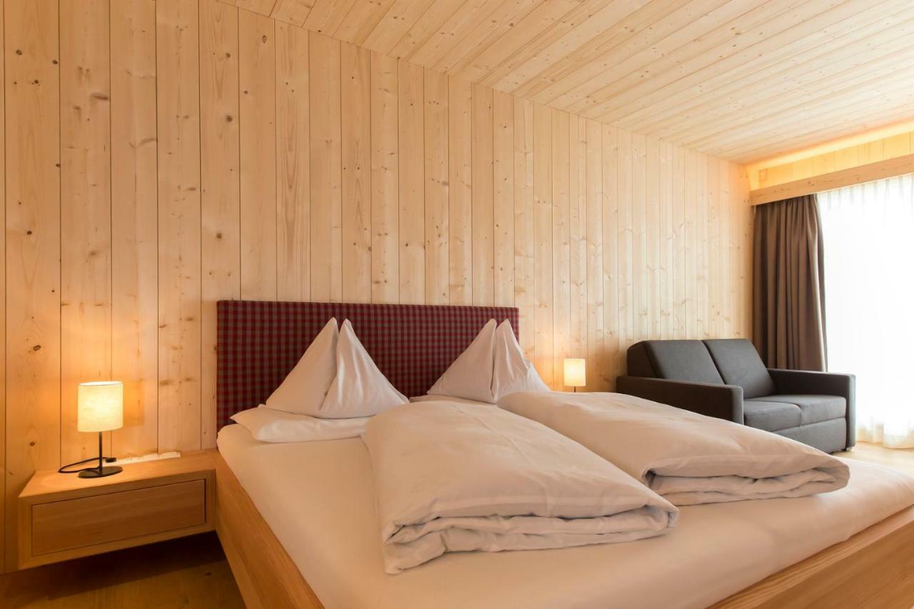 Hotel Schoenblick Sexten Extérieur photo