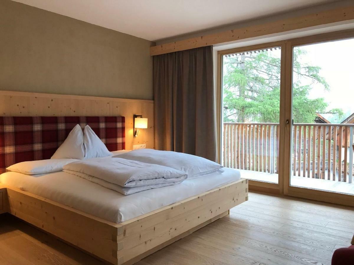 Hotel Schoenblick Sexten Extérieur photo