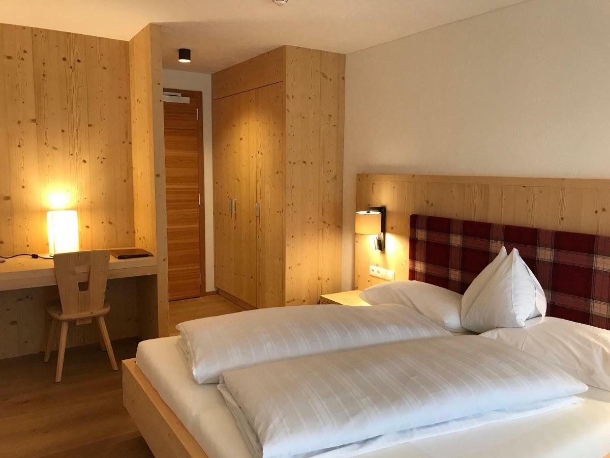 Hotel Schoenblick Sexten Extérieur photo