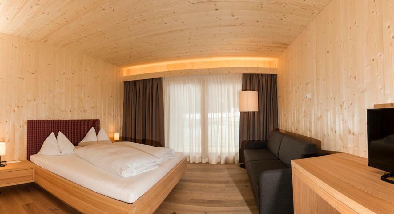 Hotel Schoenblick Sexten Extérieur photo